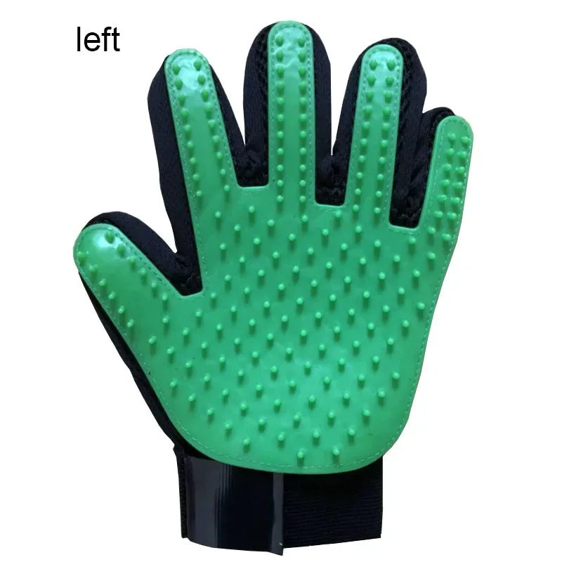 Pet Grooming Glove – Gentle Deshedding & Ergonomic Fit