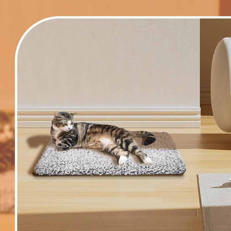 Self-Warming Pet Pad – Thermal, Washable & Non-Slip