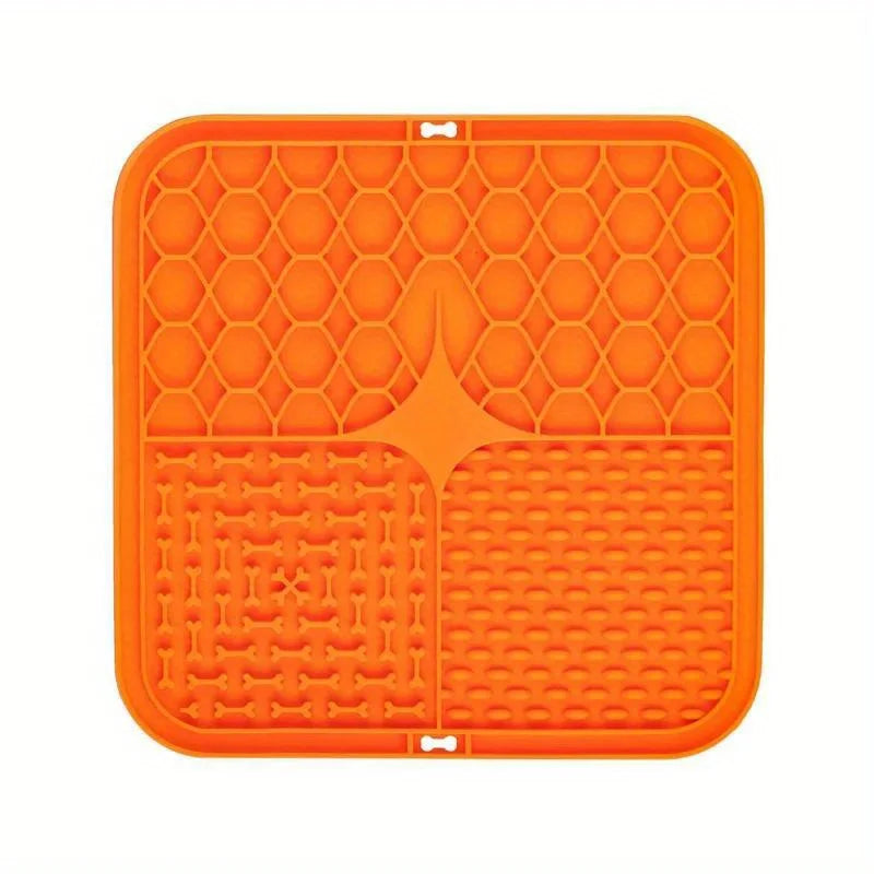 Silicone Dog Licking Mat – Slow Feeder with Suction Cups