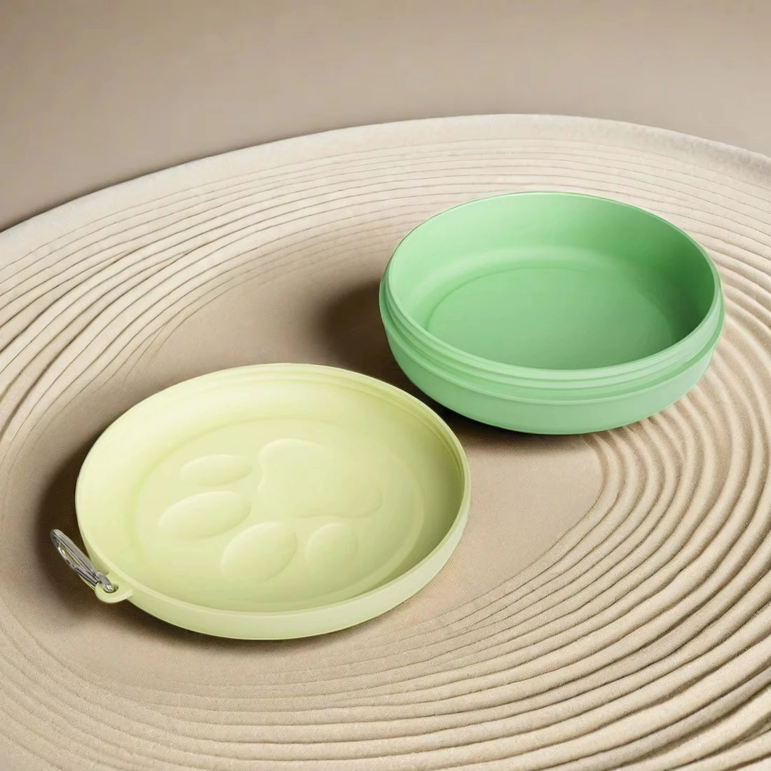Pet Travel Bowl – 2-in-1 with Treat Compartment