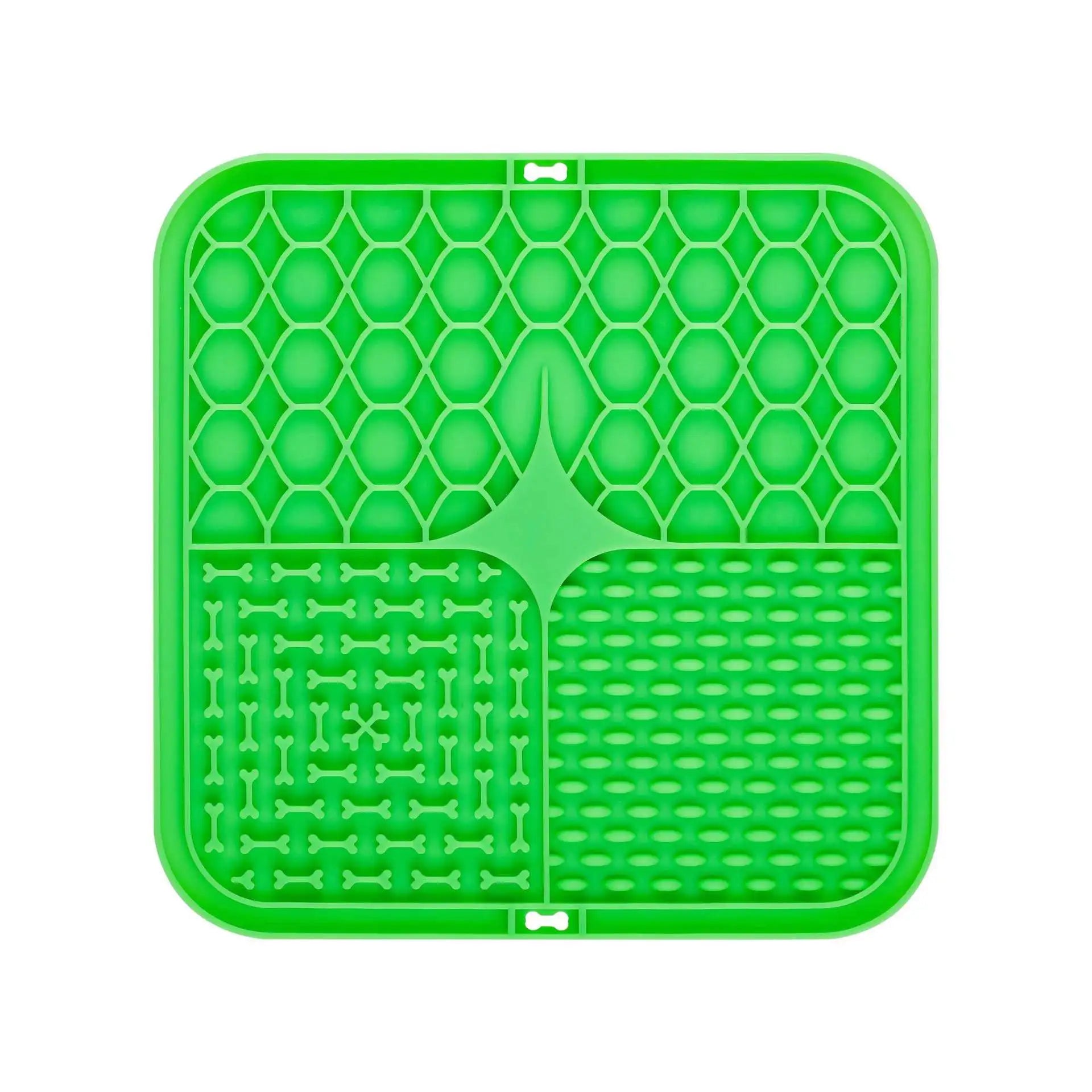 Silicone Dog Licking Mat – Slow Feeder with Suction Cups