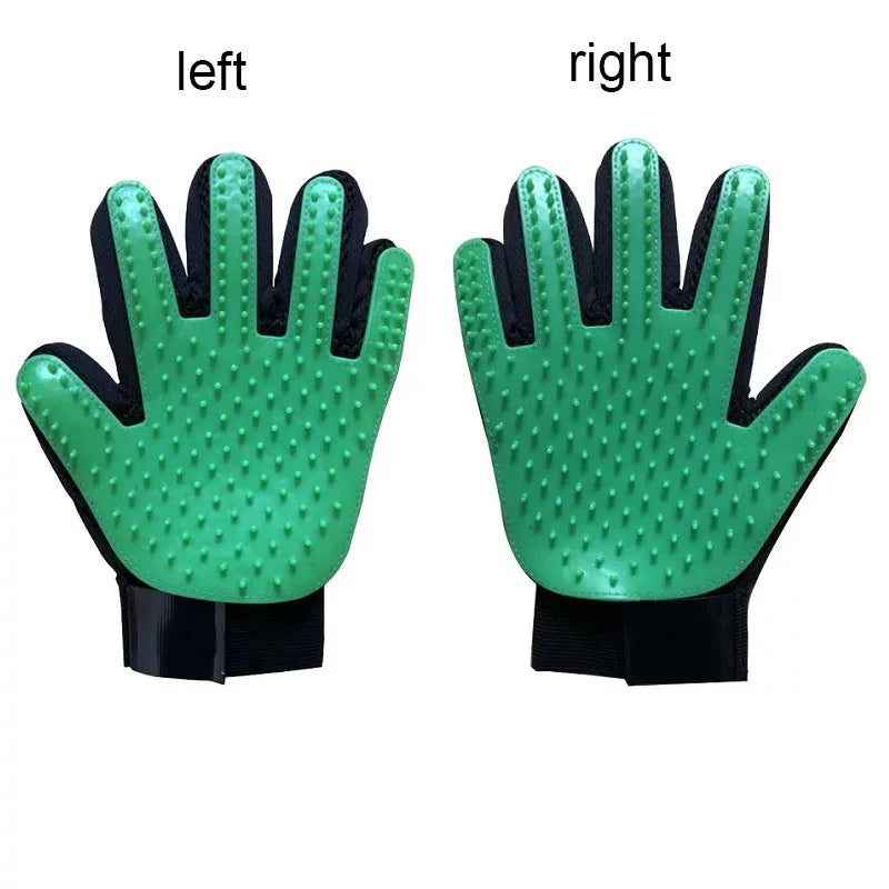 Pet Grooming Glove – Gentle Deshedding & Ergonomic Fit